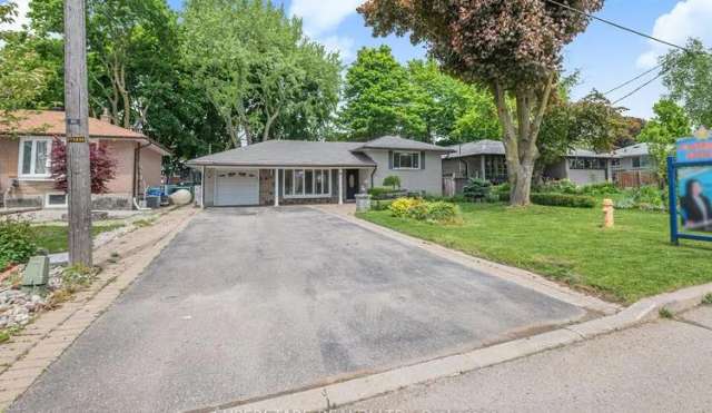 House For Sale in Lanark Highlands, Ontario