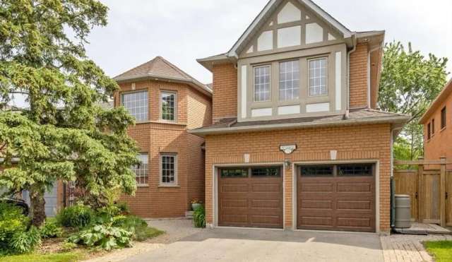 House For Sale in Ottawa, Ontario