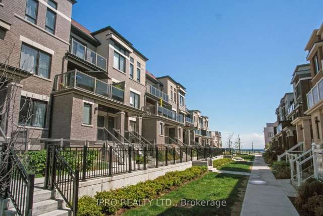 Condo For Sale in Clarington, Ontario