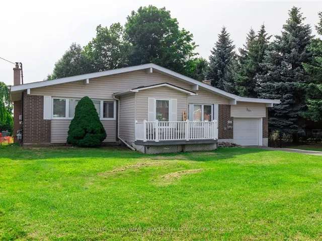 House For Sale in Whitby, Ontario