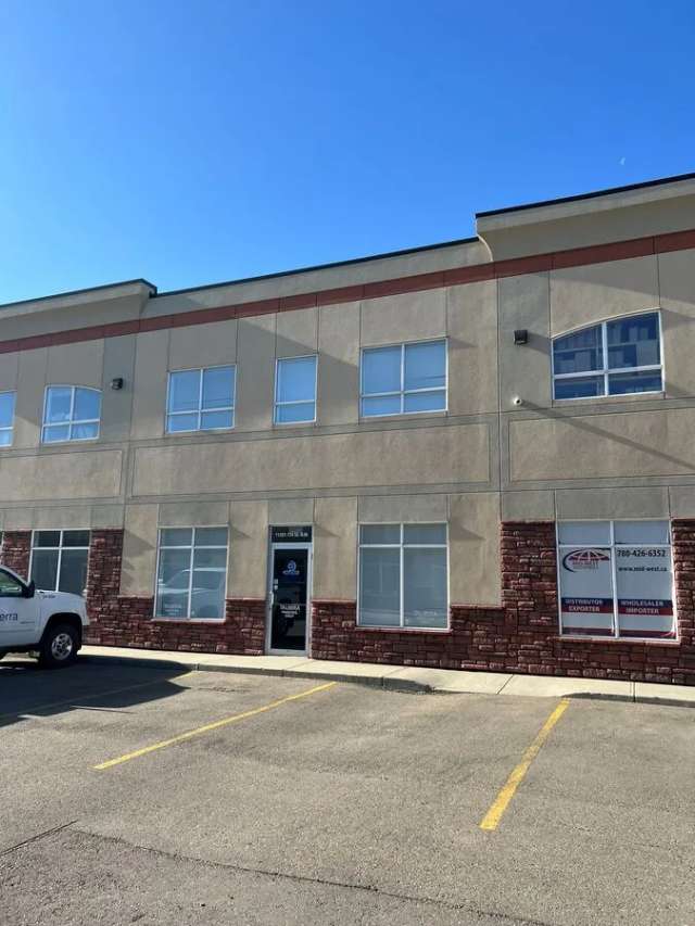 Industrial For Sale in Redcliff, Alberta