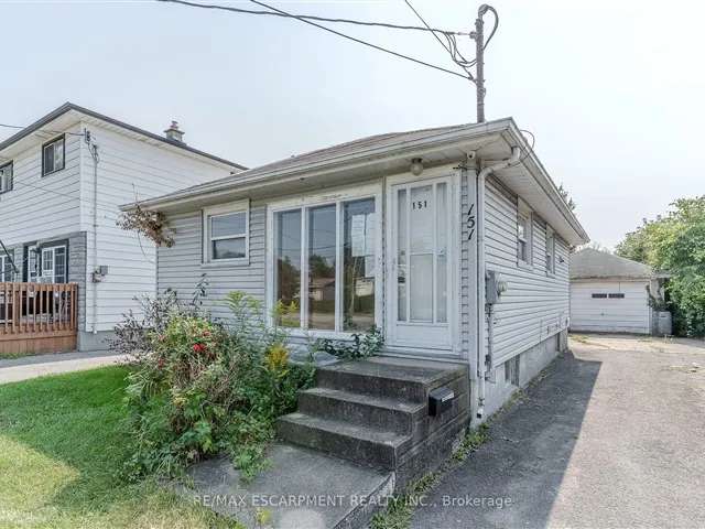 House For Sale in Port Colborne, Ontario