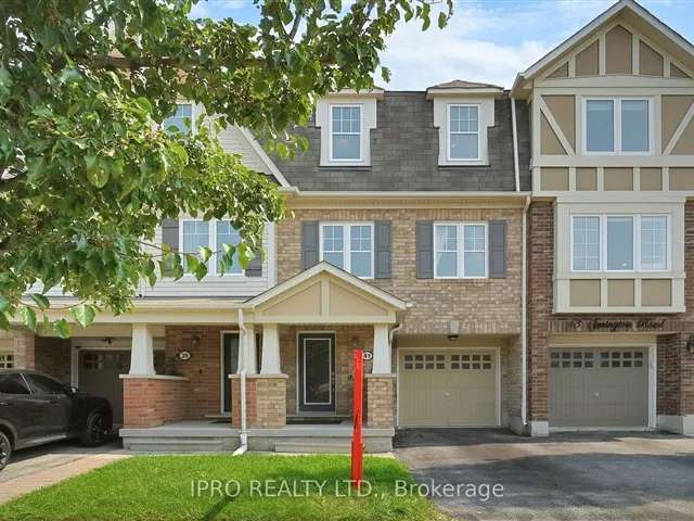 Townhouse For Sale in Brampton, Ontario