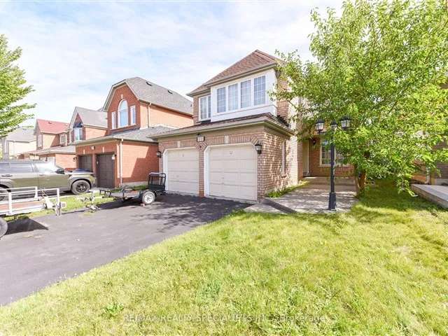 House For Sale in Brampton, Ontario