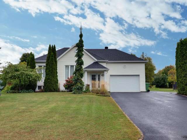 Bungalow For Sale in Victoriaville, Quebec