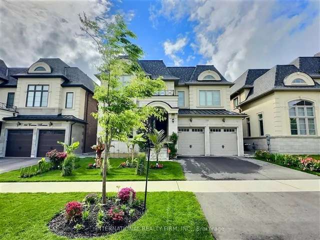 House For Sale in Vaughan, Ontario