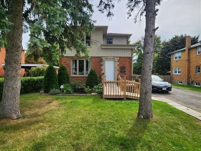 Duplex For Sale in London, Ontario