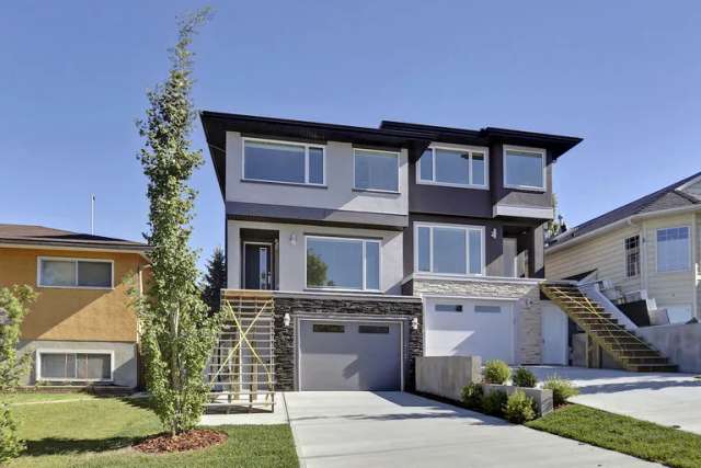 2556 9 Avenue Southeast -  in Calgary