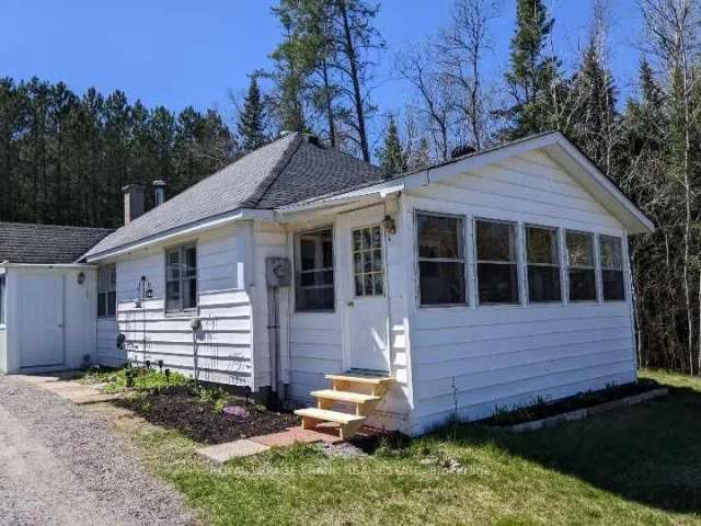 House For Sale in Hastings Highlands, Ontario