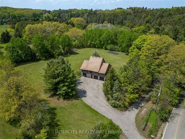 House For Sale in King, Ontario