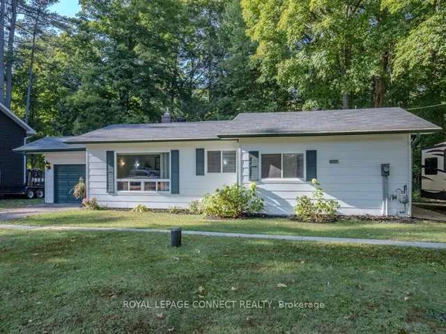 House For Sale in Huntsville, Ontario