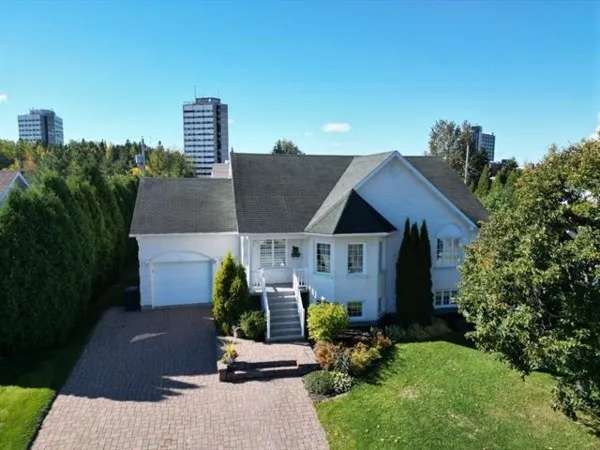 Bungalow for sale (Saguenay/Lac-Saint-Jean) #QX490