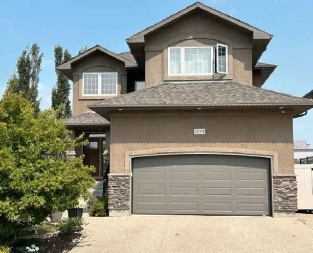 Prime East End Location 2 Storey House For Sale!