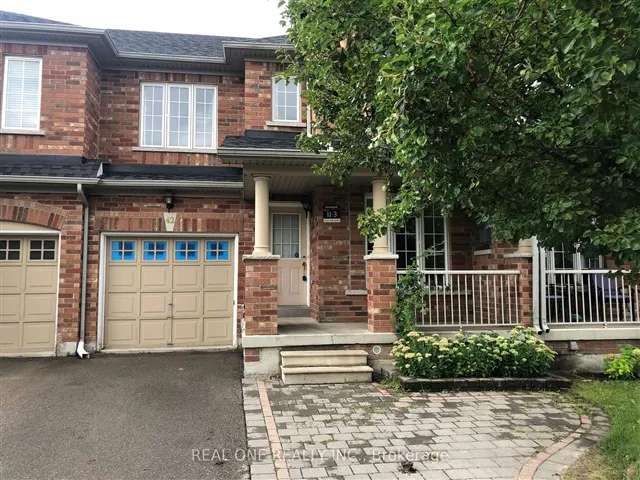 Townhouse For Rent in Richmond Hill, Ontario