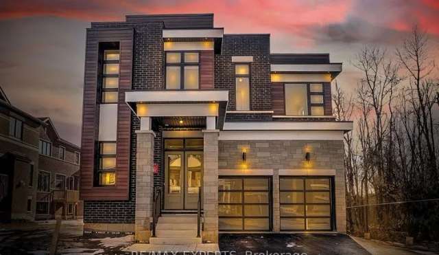 House For Sale in Vaughan, Ontario