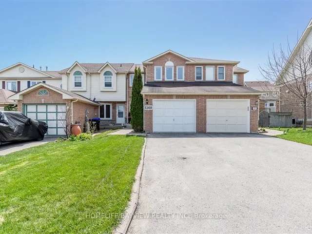 Townhouse For Sale in Innisfil, Ontario