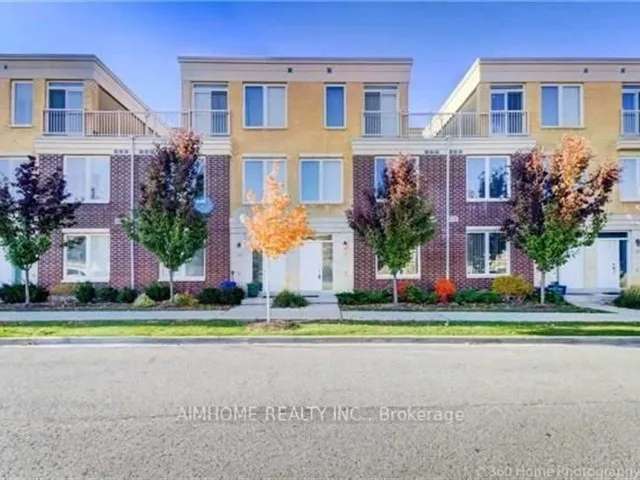 Townhouse For Rent in Markham, Ontario