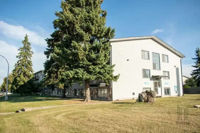 8215 144 Avenue NW -  in Edmonton