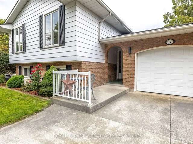 House For Sale in St. Catharines, Ontario