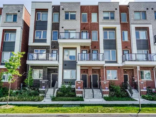 Townhouse For Rent in Toronto, Ontario