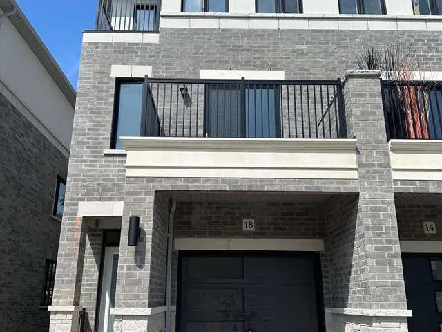 Townhouse For Rent in Courtice, Ontario