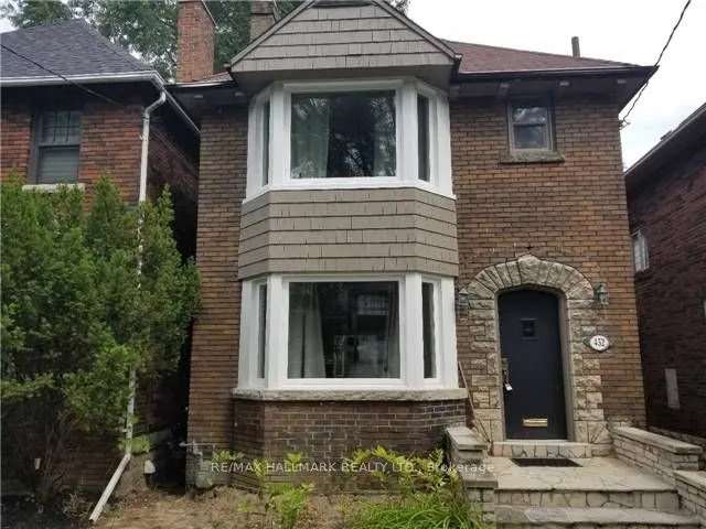 House For Rent in Toronto, Ontario