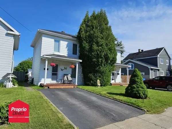 Two-storey, semi-detached for sale (Saguenay/Lac-Saint-Jean) #QT268