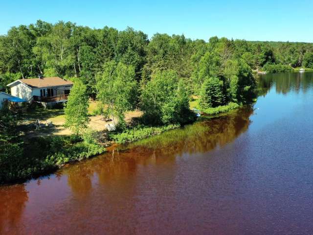 Bungalow For Sale in Quebec, Quebec