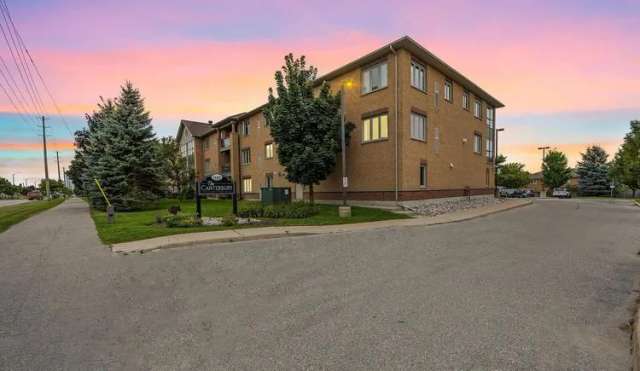 Condo For Sale in Barrie, Ontario