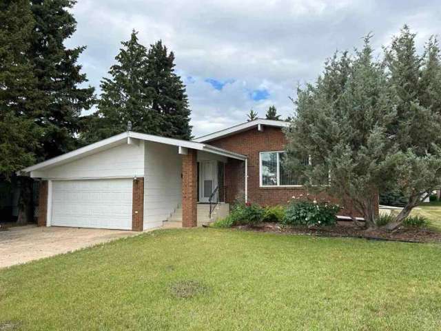 House For Sale in City of Cold Lake, Alberta