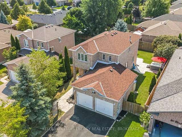 House For Sale in Barrie, Ontario