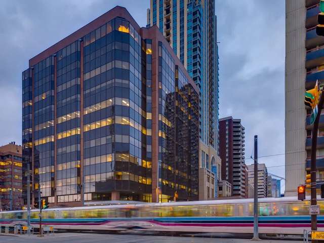 Office building For Rent in Calgary, Alberta