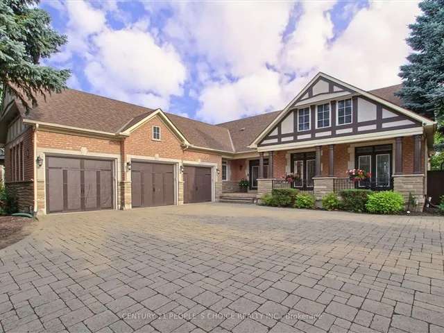 House For Sale in Brampton, Ontario