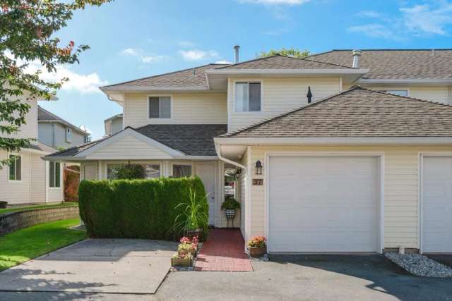 Townhouse For Sale in Township of Langley, British Columbia