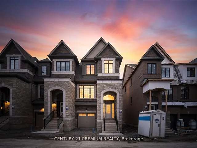 Townhouse For Sale in Whitby, Ontario