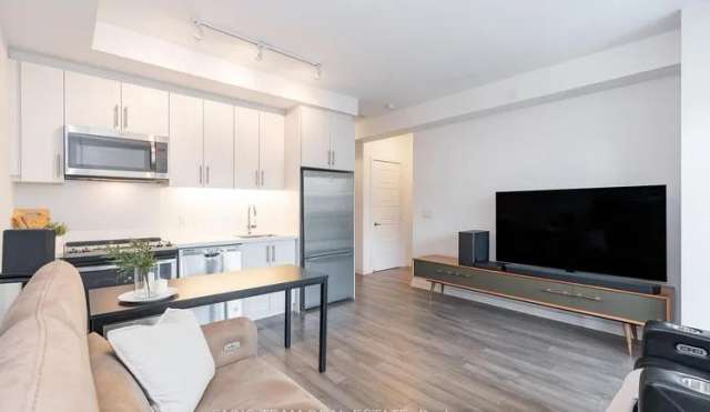 Condo For Sale in Innisfil, Ontario