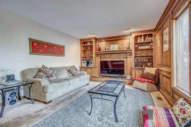 248 Hawkhill Court NW -  in Calgary