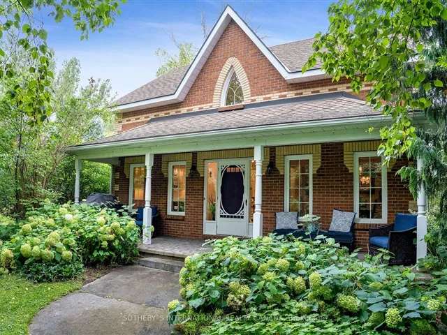 House For Sale in Clearview, Ontario