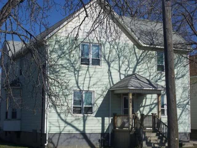 324 Christina St S -  in Sarnia