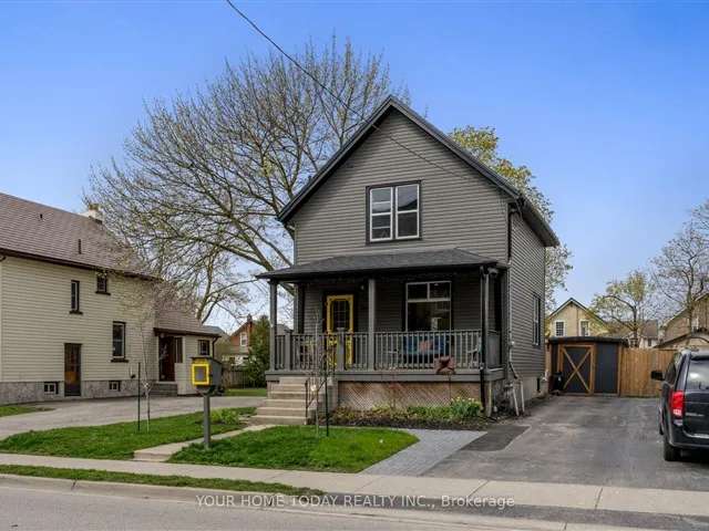 House For Sale in Stratford, Ontario