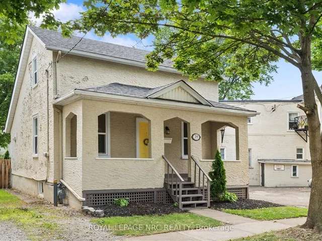 House For Sale in St. Catharines, Ontario