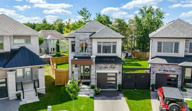 House For Sale in Guelph, Ontario