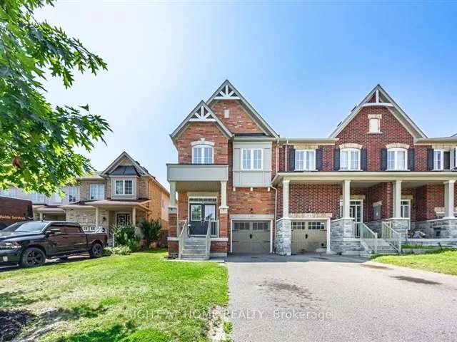 Townhouse For Sale in Whitby, Ontario