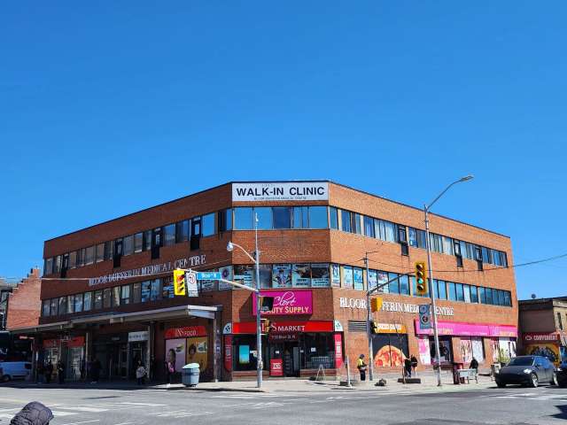 Office building For Rent in Toronto, Ontario