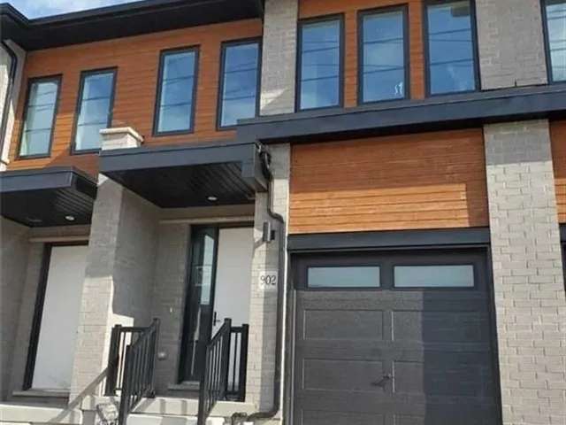 Townhouse For Rent in Kitchener, Ontario