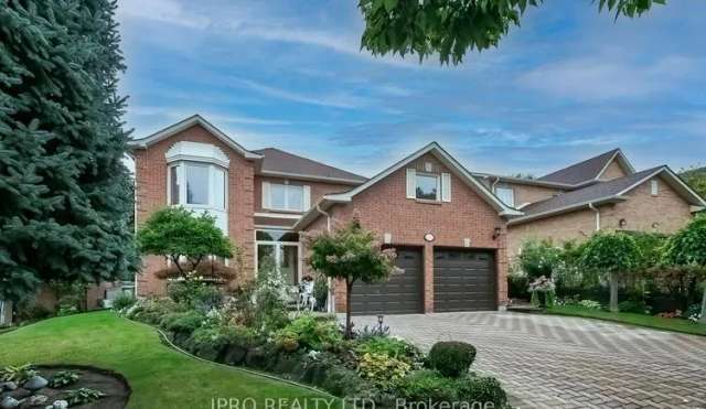 House For Sale in Brockville, Ontario