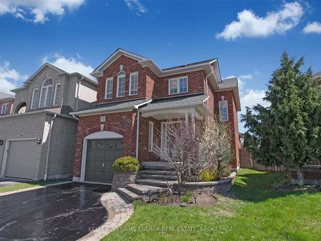 House For Sale in Whitby, Ontario