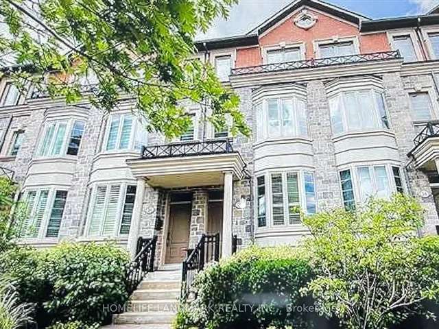 Townhouse For Rent in Toronto, Ontario