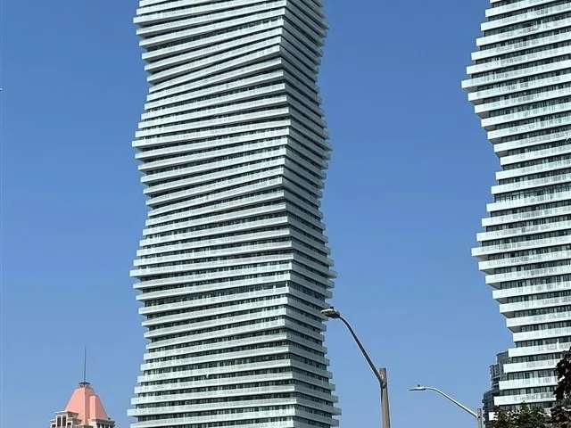 Condo For Rent in Mississauga, Ontario