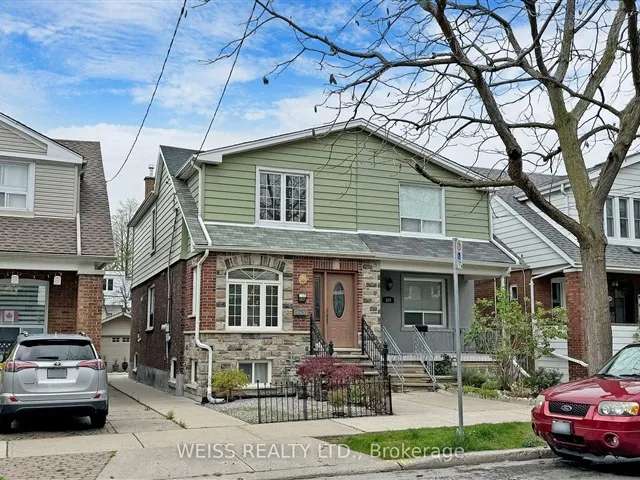 House For Sale in Toronto, Ontario